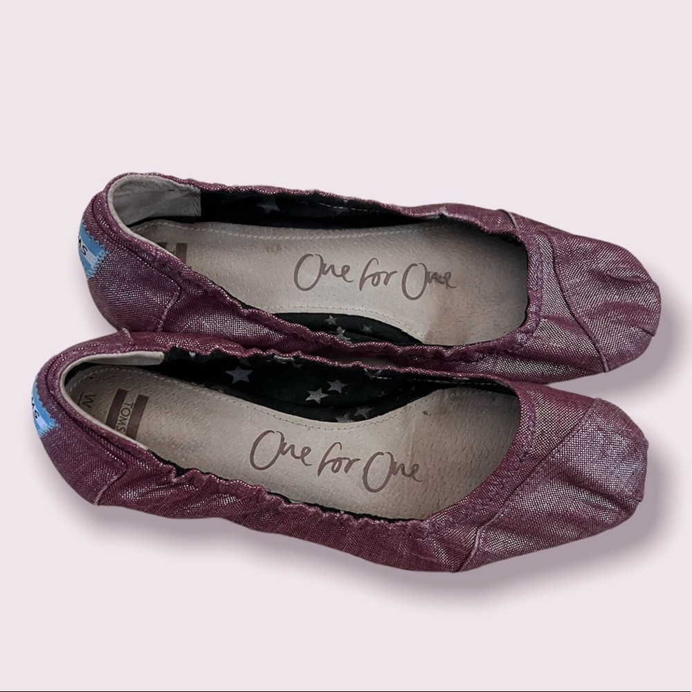 Purple metallic TOMS flats womens size 8